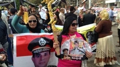 يا سفير يا قطري روح عند موزة.. هتاف مظاهرة أمام سفارة قطر