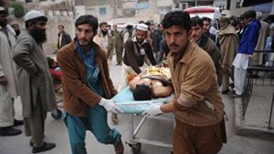 تلميذ باكستاني  القي نفسه علي انتحاري لانقاذ مدرسته من التفجير