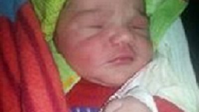 سوهاجية تضع 5 توائم وتطلق عليهم اسماء الخلفاء الراشدين والسيدة خديجة