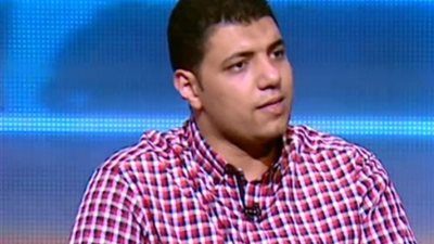 بالفيديو ..ضابط مصري يفاجئ 