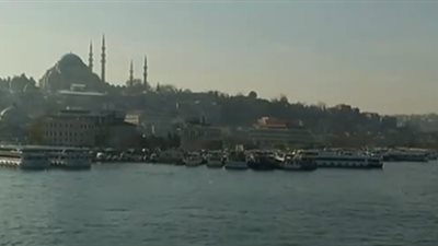 بالفيديو .. مسجد تركي تحت الماء