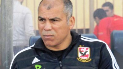 لاعبو الأهلى يشاركون فى تأبين شهداء مذبحة بورسعيد..وغياب فتحى ورحيل عن المباراة
المقبلة