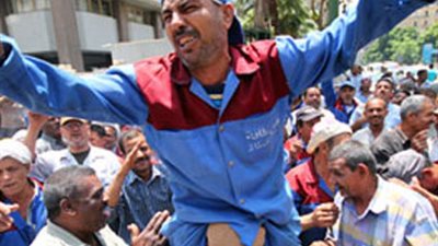 إنهاء إضراب عمال النظافة بالمحلة الذي استمر 4 ايام