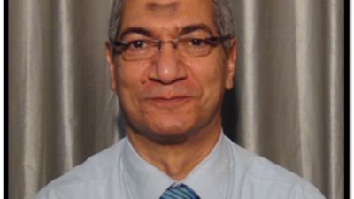 استاذ جامعي يدعو الي تحويل شبكات التواصل  لخدمة المجتمع