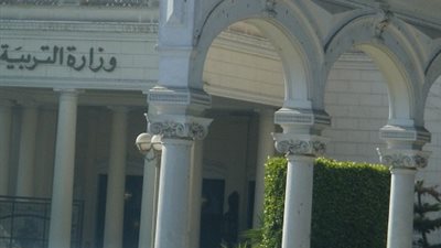 أبوالنصر :تكثيف المتابعة الميدانية لأعمال اللامركزية المالية بالمدارس