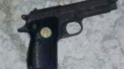 ضبط مسدس صدام حسين في فلسطين