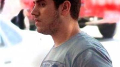 حجز نجل مرسي وصديقه في واقعة تعاطي الحشيش بالعبور لحين عرضهما على الطب الشرعي