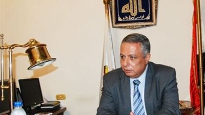 أبو النصر يطالب  بتغيير نظرة المجتمع الى خريج التعليم الفنى