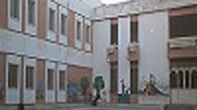 القبض علي مدرس حول اذاعة المدرسة لإذاعة إخوانية