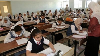 محافظ القاهرة يعتمد امتحانات النقل والشهادات ..والسبورة ننشر المواعيد