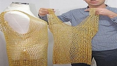 فستان من الذهب وزنه 3 كيلوجرام و قيمته 141 الف دولار