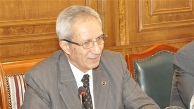 وزير التعليم العالي يؤكد أن الأولوية في الفترة القادمة لمشروعات الطاقة الجديدة