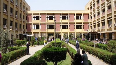 الهدوء الحذر يسطير على جامعة عين شمس ..إجراءات أمنية مشددة على الكليات