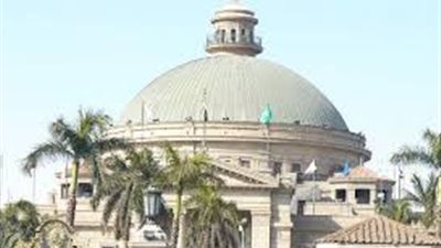 مجلس جامعة القاهرة يؤكد حظر الدعاية الانتخابية لمرشحى الرئاسة