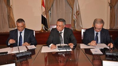 اعفاء الاخصائيين الاجتماعيين من المؤهل التربوي