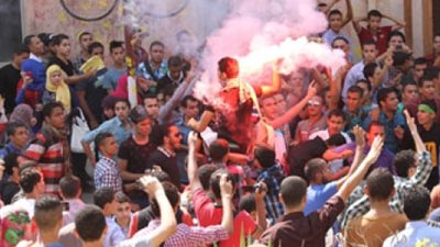 مصرع نجل قيادي اخواني والقبض علي 12 طالبا واصابة 3 بجامعة بني سويف