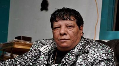 بالفيديو..شعبولا يهدي السيسي أغنية بالإنجليزية