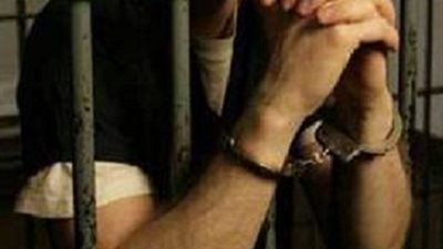 القبض علي طالبين حاولا تهريب صديقهما من قسم شرطة الهرم