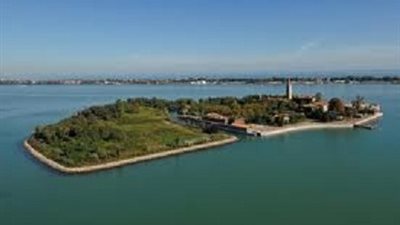 عجايب ..إيطاليا تعرض جزء من اراضيها  للبيع في مزاد عني