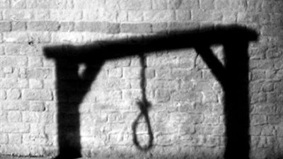 إحالة أوراق ضابط شرطة بقنا لفضيلة المفتي لاتهامه بقتل سائق ومندوب مبيعات