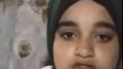 بالفيديو ..أستاذ 77 عاما يساوم طالبته علي ممارسة الجنس  مقابل النجاح بعلوم الاسكندرية