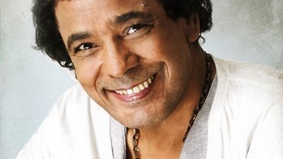 اخيراً..محمد منير يدخل القفص الذهبي ..تزوج من؟