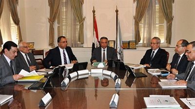 ابوالنصر : 90 كتابا جديدا العام القادم ..ولجنة عليا لمتابعة المناهج الجديدة