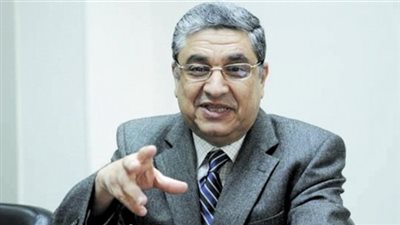 وزير الكهرباء: اطلاق التيار بخطى ربط محطة شمال الجيزة جهد 220 ك ف بالشبكة القومية