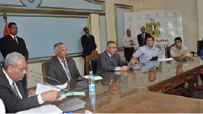 ابوالنصر :الاعمال الفنية افسدت العلاقة بين المعلم والطالب ..والتفوق الرياضي مستمر هذا العام