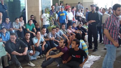 فصل 79 طالبا من طلاب الازهر  بسبب العنف
