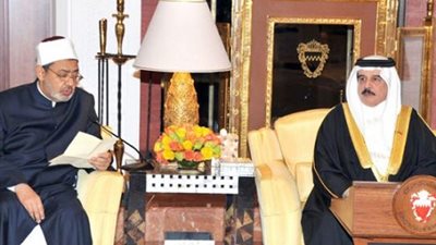 ملك البحرين يستقبل شيخ الأزهر والوفد المرافق له بالمنامة