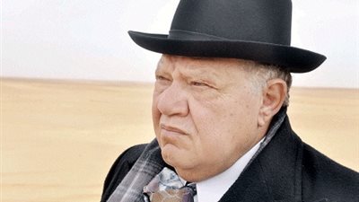 توقف تسجيل باقي حلقات مسلسل الفنان يحيى الفخراني بسبب حريق في الديكور