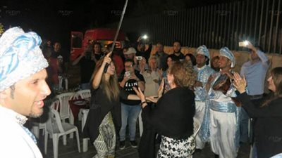 ميريام فارس ترقص 