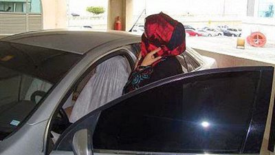 القبض علي طالبة كويتية تقيم علاقات جنسية لسرقة السيارات الفارهة