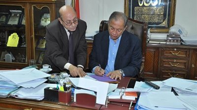 %68.8 النجاح بابتدائية اسيوط ..واعلانها بالمدارس