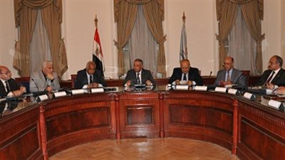 مدرسة المتفوقين بحاجة الي 15 معلم و12 مشرف .. وابو النصر : من الممكن استكمال التخصصات من التعلم العالي