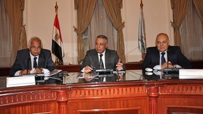 أبو النصر :تخصيص حساب 707070 لتبرعات رجال الأعمال لتطوير التعليم