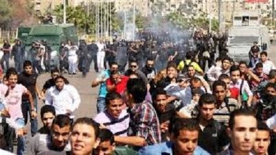 اشتباكات عنيفة بين طلاب الاخوان والشرطة بجامعة الازهر