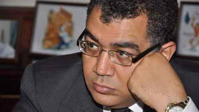 وفاة الكاتب الصحفي عبدالله كمال