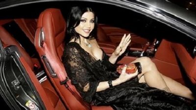 بالفيديو ..هيفاء وهبي تخرج عن نطاق الادب والاحترام في شهر رمضان !!