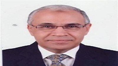 نائب رئيس جامعة أسيوط ينفى وفاة مريضين بالمستشفى الجامعى إثر انقطاع الكهرباء