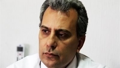 رئيس جامعة القاهرة يحيل مدير طوارئ مستشفى قصر العيني والأطباء للتحقيق