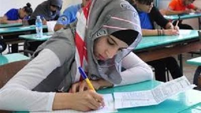 التسريب لأخر نفس ..امتحان الجبر والهندسة علي تويتر وفيس