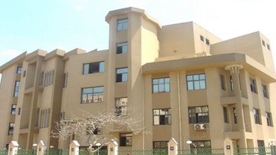 رئيس جامعة عين شمس يلغي نتيجة انتخابات كلية الحقوق