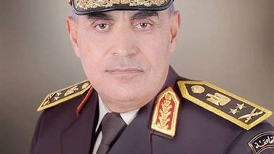 وزير الدفاع يقرر طرح جميع السلع الغذائية بأسعار مخفضة للمواطنين من اليوم