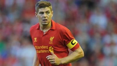 قائد منتخب انجلترا ستيفن جيرارد يعلن اعتزاله اللعب الدولي