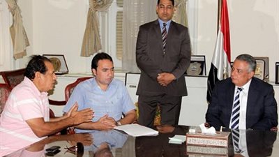 أبو النصر يعطي إشارة البدء في تنفيذ المرحلة الثانية من مشروع مسرحة المناهج