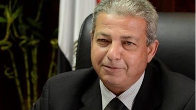 وزير الشباب يستنجد بـ 