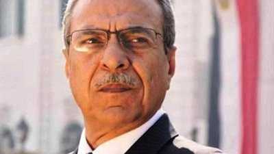 محافظ المنيا : وضع معايير عادلة لتوزيع المعلمين