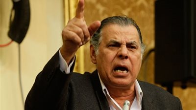 وزير الدفاع  يأمر بعلاج أبو العز الحريرى على نفقة القوات المسلحة